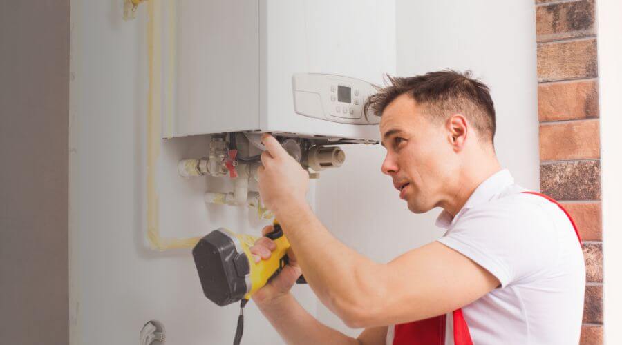 Local water heater installation in Roseville, MI